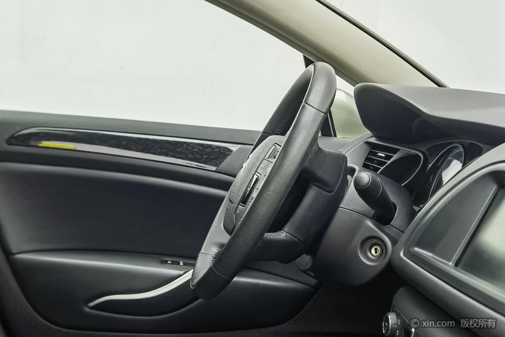 Citroën C5 2014 2.0L Automatic Premium – фото 24
