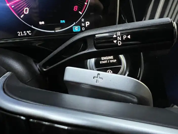 Mercedes-Benz E-Class 2025 Model E 300 L Luxury Model sedan – фото 7