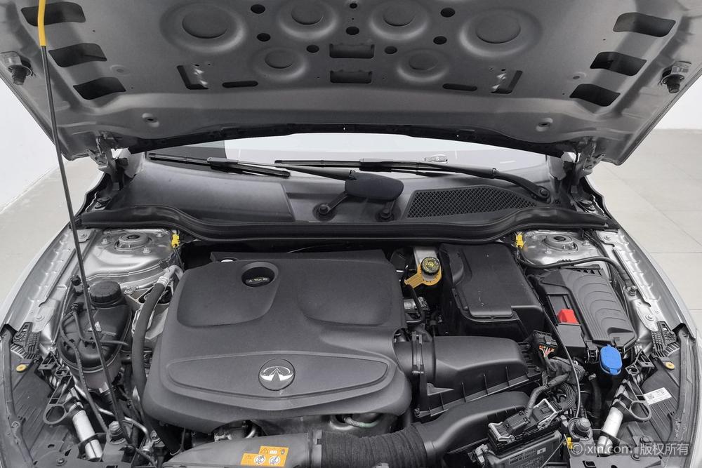 Infiniti QX30 2017 модификация 1.6T 2WD Sports Edition – фото 5