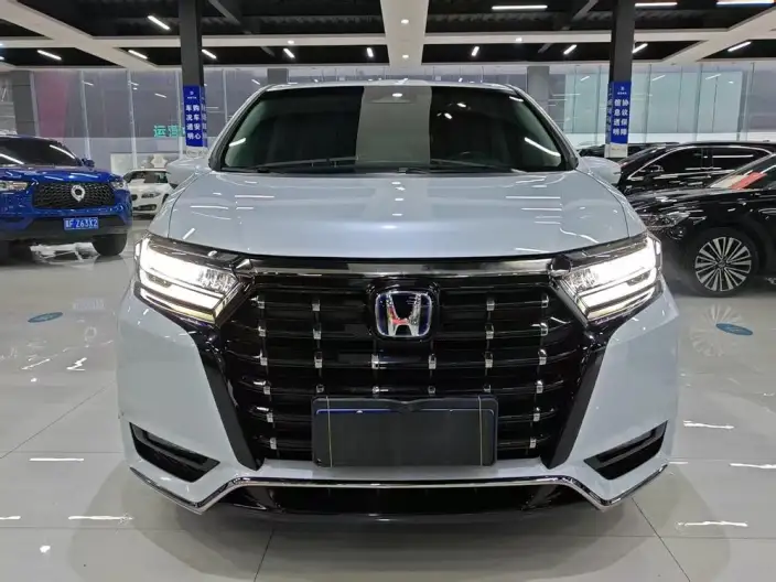 Honda Elysion 2024 Model 2.0L e:HEV Deluxe Edition – фото 2
