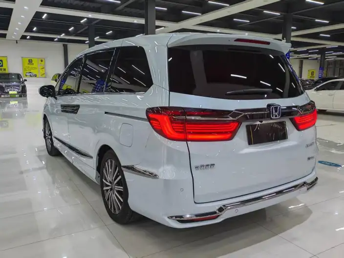 Honda Elysion 2024 Model 2.0L e:HEV Deluxe Edition – фото 4