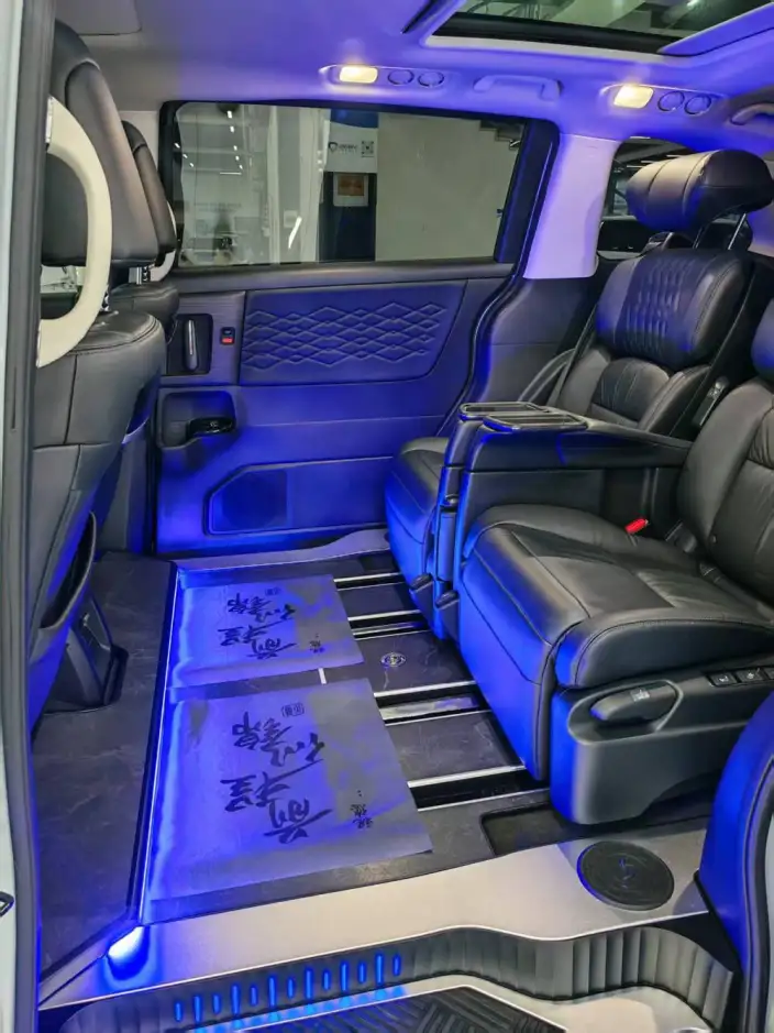 Honda Elysion 2024 Model 2.0L e:HEV Deluxe Edition – фото 7