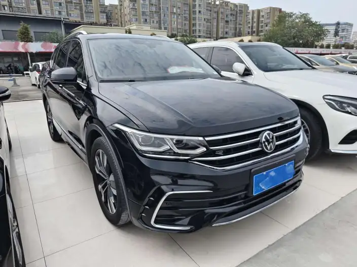 Volkswagen Tiguan L 2022 Model 330TSI Automatic 2WD R-Line Ultimate Edition – фото 3