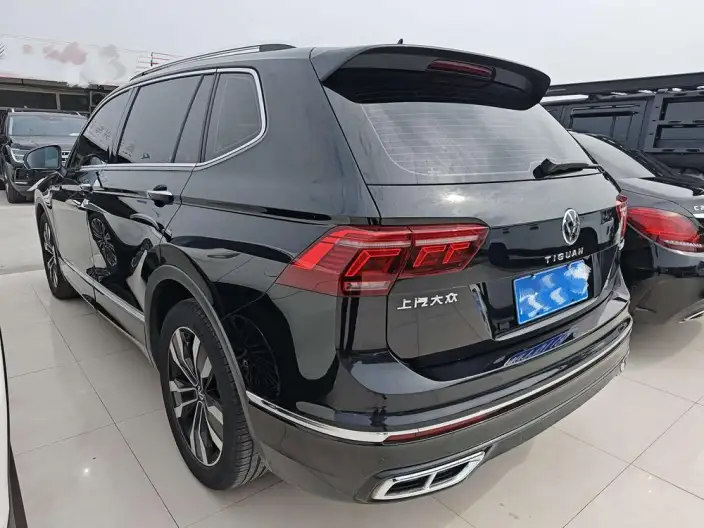 Volkswagen Tiguan L 2022 Model 330TSI Automatic 2WD R-Line Ultimate Edition – фото 4
