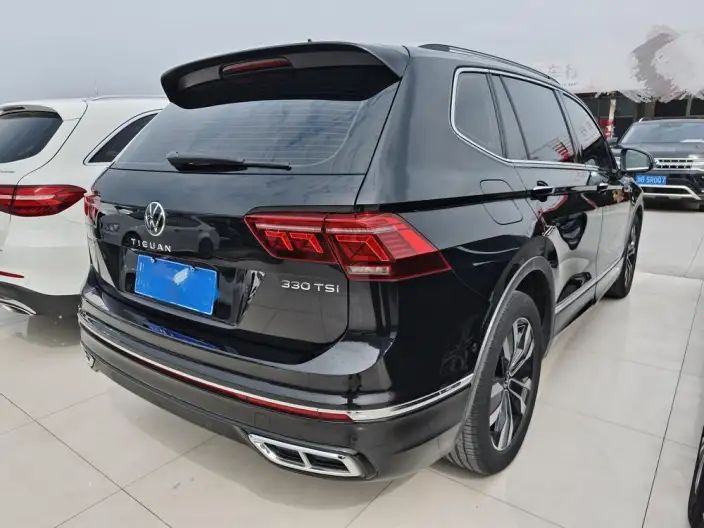 Volkswagen Tiguan L 2022 Model 330TSI Automatic 2WD R-Line Ultimate Edition – фото 6