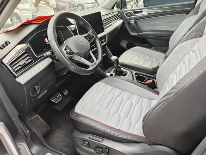 Volkswagen Tiguan L 2022 Model 330TSI Automatic 2WD R-Line Ultimate Edition – фото 8