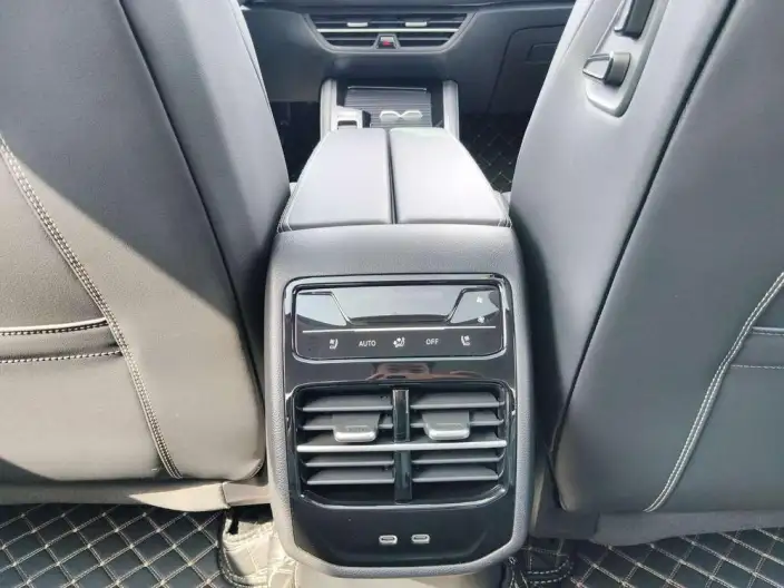 Volkswagen Magotan 2024 Model 380TSI Supreme Edition – фото 9