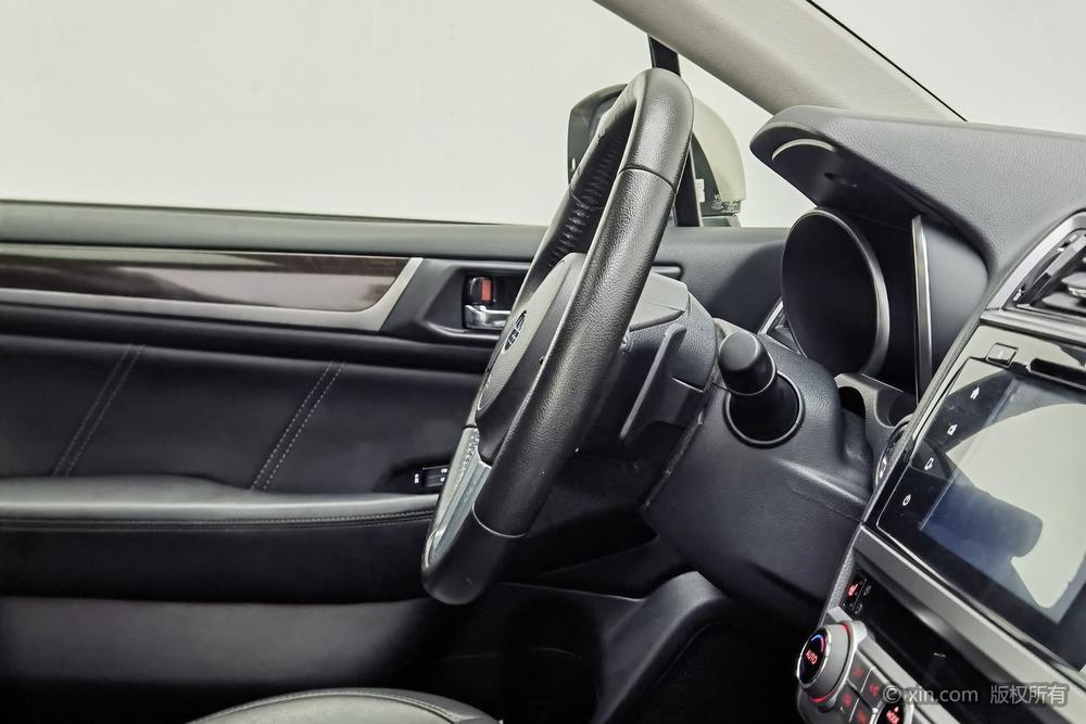 Subaru Outback 2016 модификация 2.5i Luxury Навигация Edition – фото 10