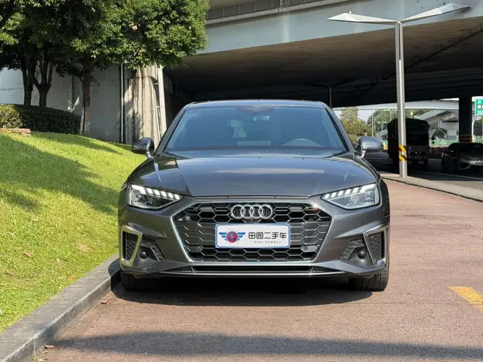 Audi A4 L 2022 Model 40 TFSI Fashion Dynamic Model – фото 2
