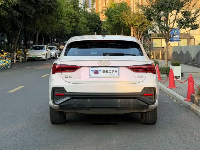 AUDI Q3 Sportback 2022 Model 40 TFSI Fashion Model – фото 5