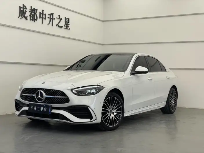 Mercedes-Benz C-Class 2023 Model C 260 L Sports Edition – фото 1