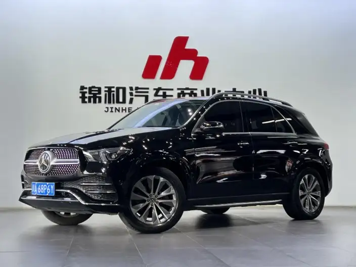 Mercedes-Benz GLE Imported 2023 Model GLE 350 4MATIC Fashion Model – фото 1