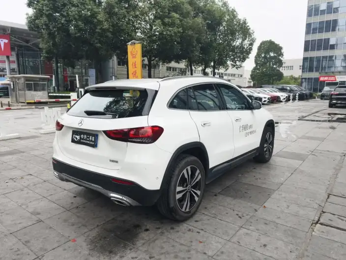 Mercedes-Benz GLA 2022 Model GLA 200 – фото 6
