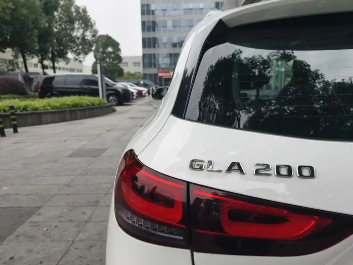 Mercedes-Benz GLA 2022 Model GLA 200 – фото 9