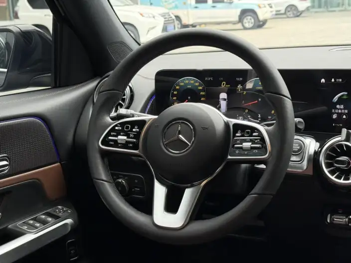 Mercedes-Benz GLB 2023 Model GLB 220 Dynamic Model – фото 9