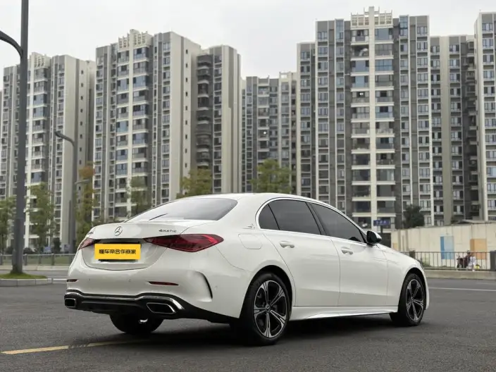 Mercedes-Benz C-Class 2023 Model Facelift II C 260 L Sports Edition 4MATIC – фото 6