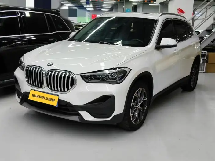 BMW X1 2021 Model Facelift sDrive25Li Leading Model – фото 1