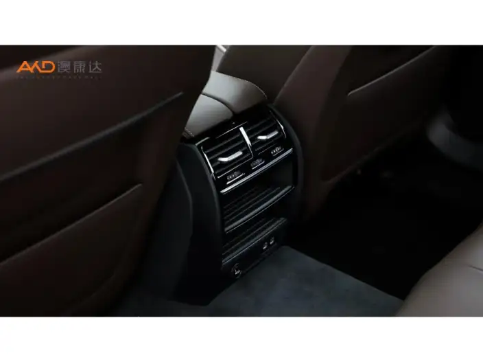 BMW 5 Series 2022 Model Facelift 530Li Leading Model M Sports Set – фото 5