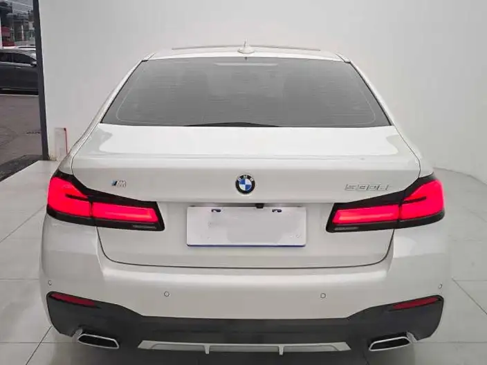 BMW 5 Series 2023 Model Facelift 530Li Leading Model M Sports Set – фото 6