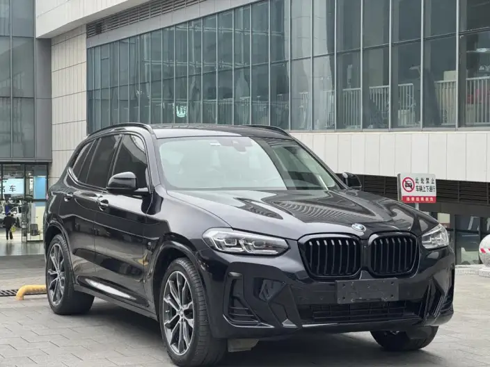 BMW X3 2022 Model xDrive30i Leading Model M Night Set – фото 3