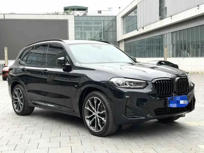 BMW X3 2023 Model xDrive30i Exclusive Model M Night Set – фото 3