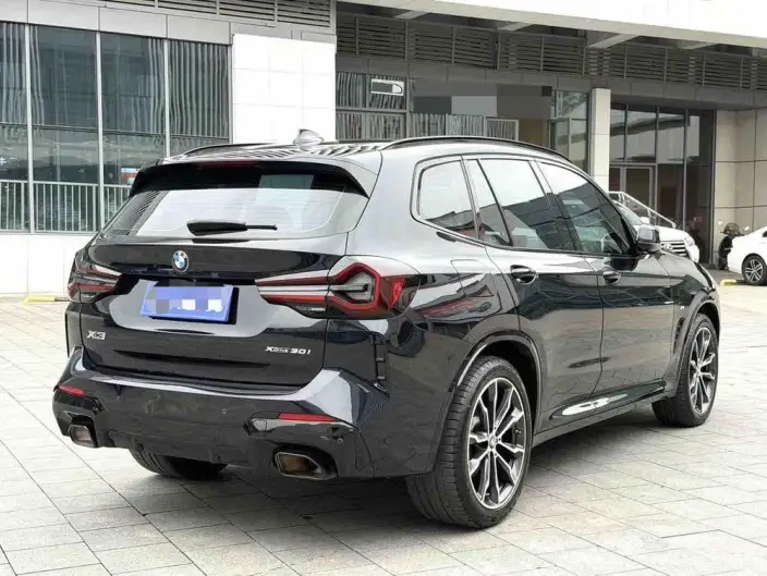 BMW X3 2023 Model xDrive30i Exclusive Model M Night Set – фото 6
