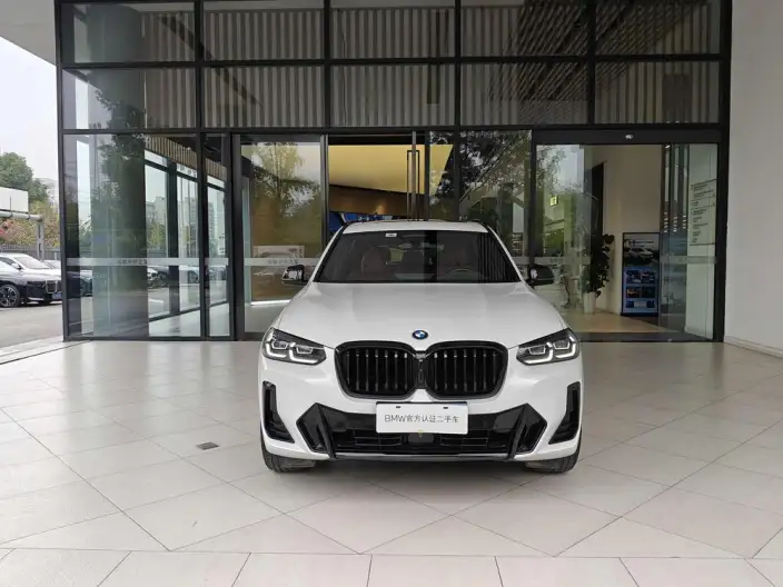 BMW X3 2023 Model xDrive30i Exclusive Model M Night Set – фото 2