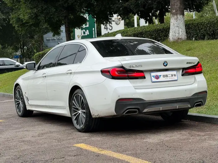 BMW 5 Series 2023 Model 530Li Leading Model M Sports Set – фото 4