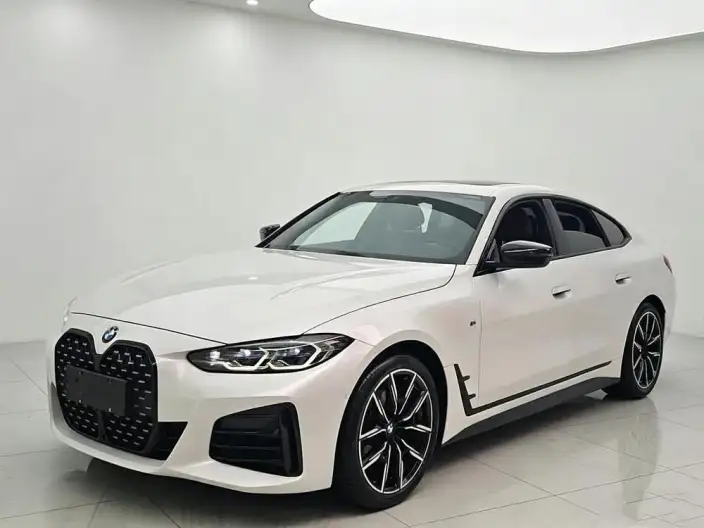 BMW 4 Series 2022 Model 425i Gran Coupe M Sports Set – фото 1