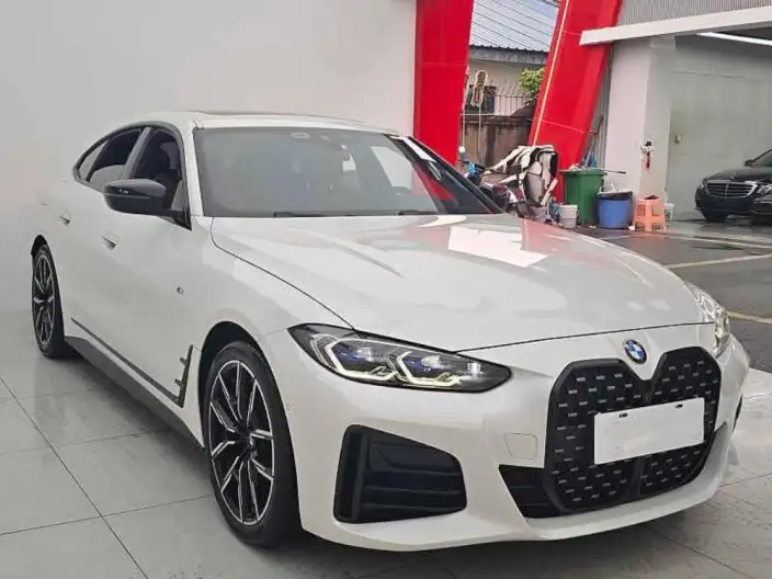 BMW 4 Series 2022 Model 425i Gran Coupe M Sports Set – фото 3