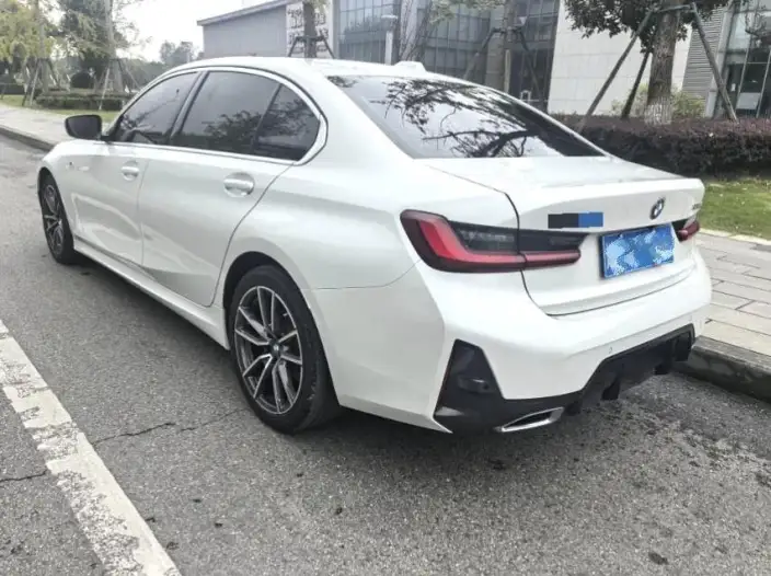 BMW 3 Series 2023 Model 320Li M Sports Set – фото 4