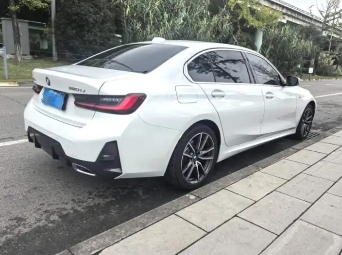 BMW 3 Series 2023 Model 320Li M Sports Set – фото 6