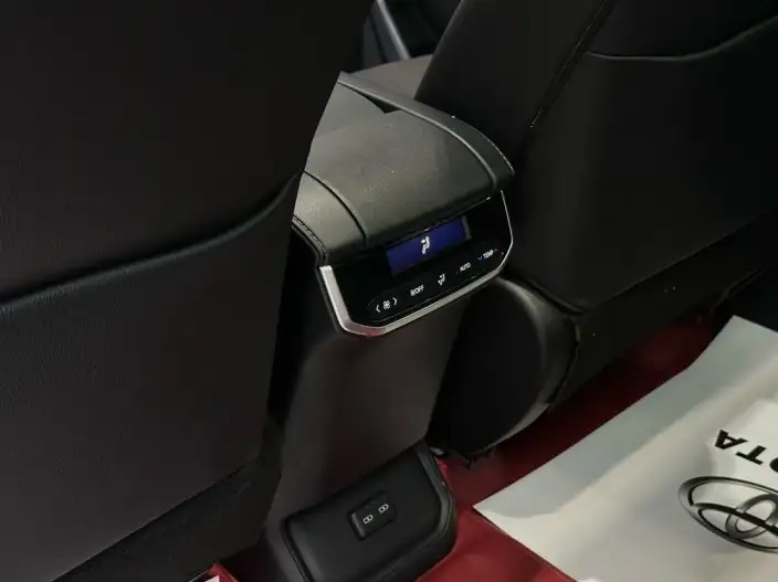 Crown Kluger 2023 Model Intelligent Hybrid 2.5L E-CVT 4WD Premium Edition – фото 8