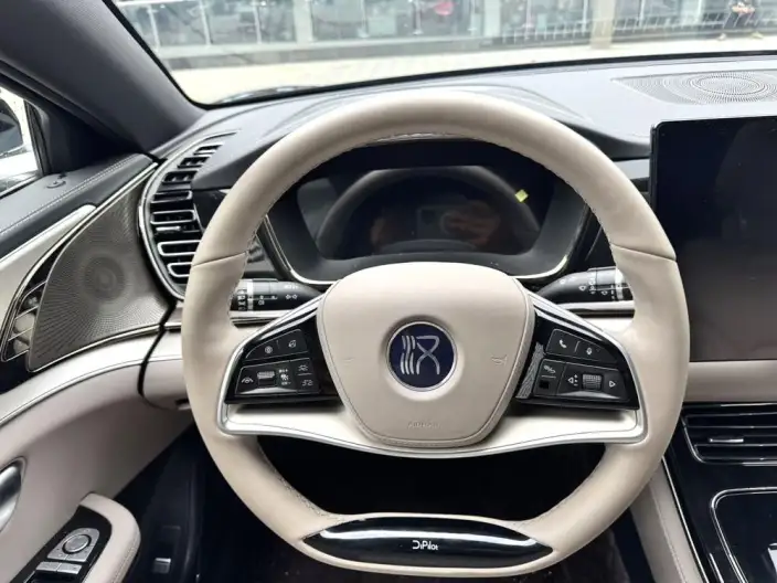 BYD Han EV 2025 Model Smart Driving Edition 506KM Noble Model – фото 10