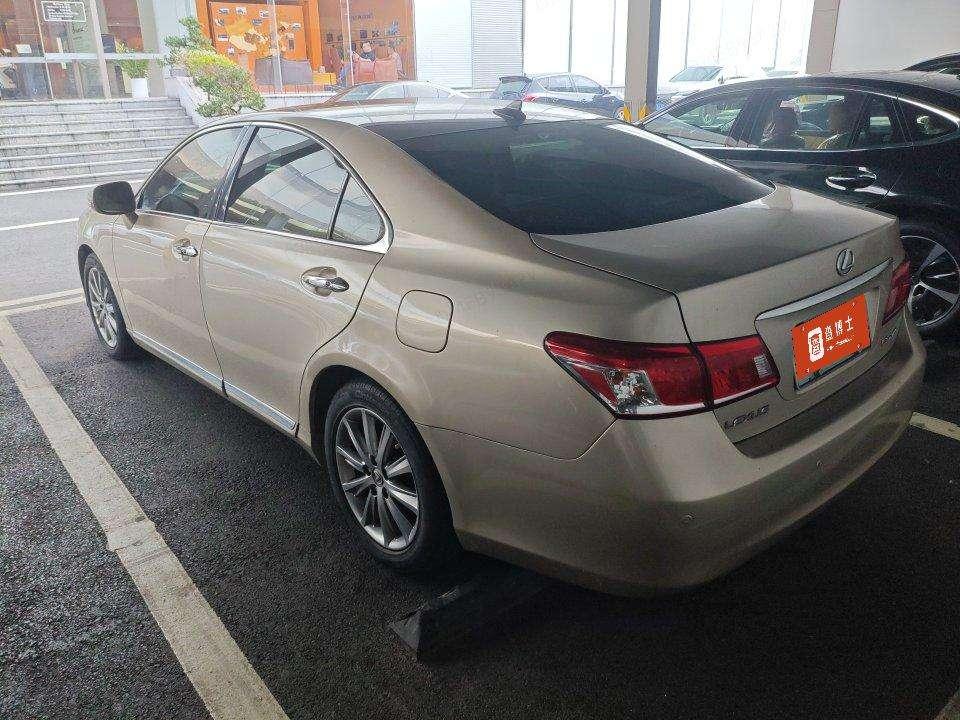 Lexus ES 2010 модификация 240 Deluxe Edition – фото 3