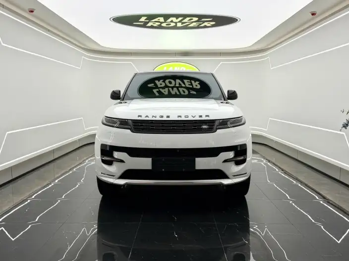 Range Rover Sport 2023 Model 3.0 L6 DYNAMIC SE