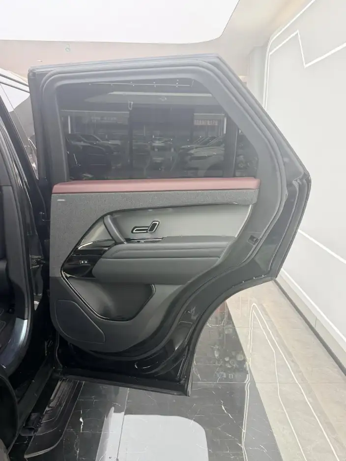 Range Rover Sport 2024 Model 400PS DYNAMIC SE – фото 7