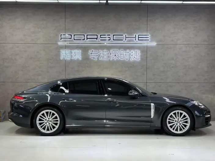 Panamera 2022 Model Panamera Executive Extended Edition 2.9T – фото 7