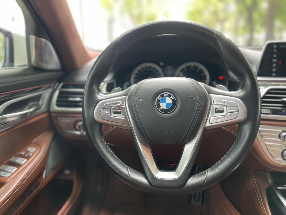 BMW 7 Series Модель 2018 года 740Li xDrive Exclusive M Sports Set – фото 19