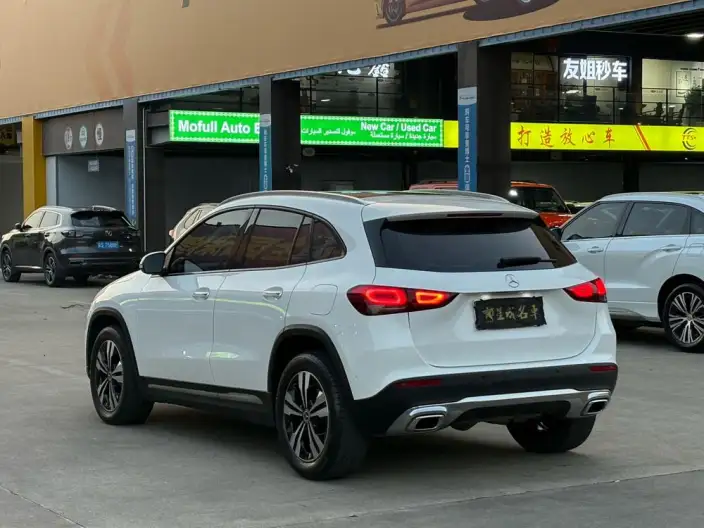 Mercedes-Benz GLA 2022 Model GLA 200 – фото 4