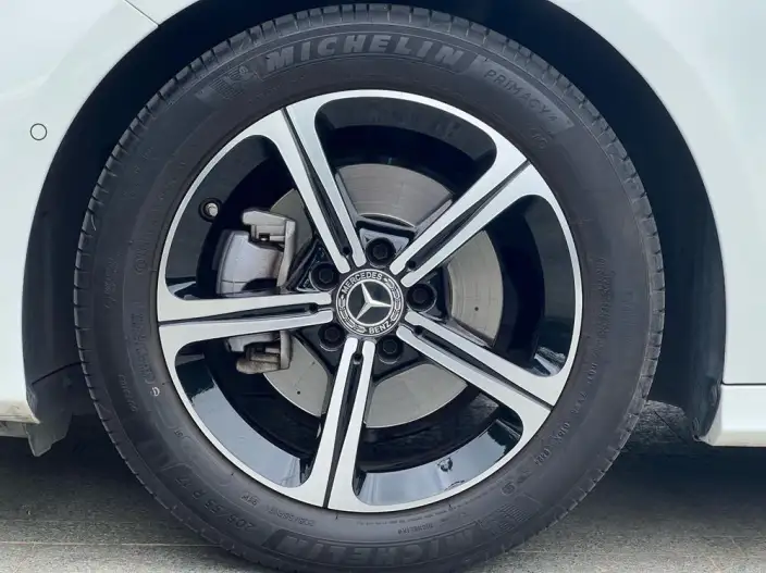 Mercedes-Benz A-class 2024 Model A 200 L Dynamic Edition – фото 7