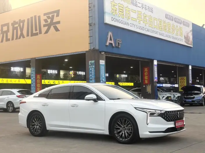 BESTUNE B70 2023 Model Third generation 1.5T Automatic Changxiang Edition Model – фото 3