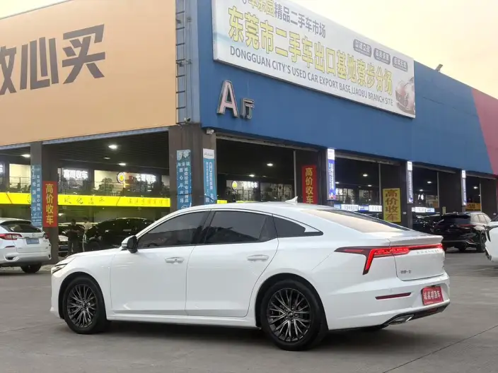 BESTUNE B70 2023 Model Third generation 1.5T Automatic Changxiang Edition Model – фото 5