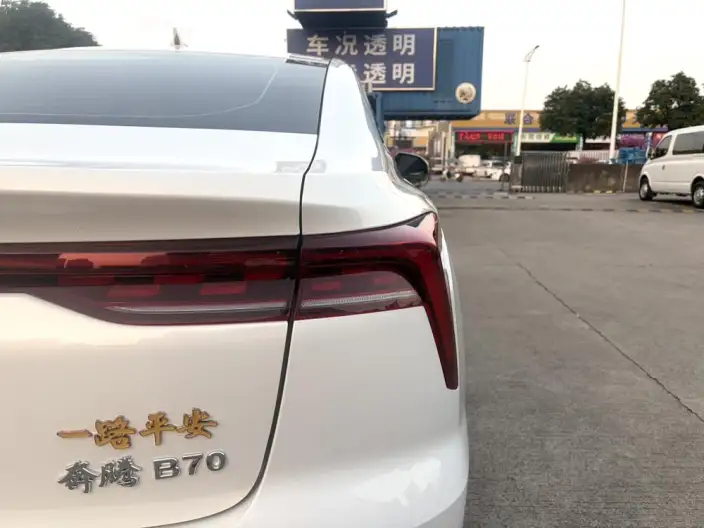 BESTUNE B70 2023 Model Third generation 1.5T Automatic Changxiang Edition Model – фото 10