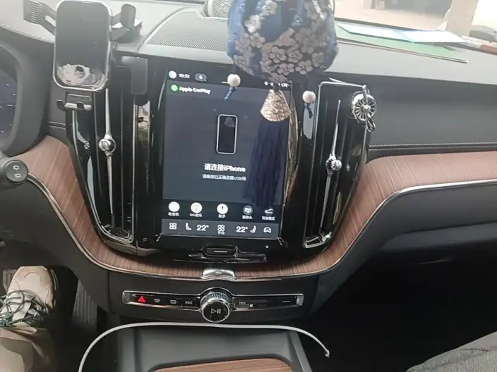 Volvo XC60 PHEV 2025 Model T8 4WD Long Battery Life Pro Smart Elegance Deluxe Edition – фото 8