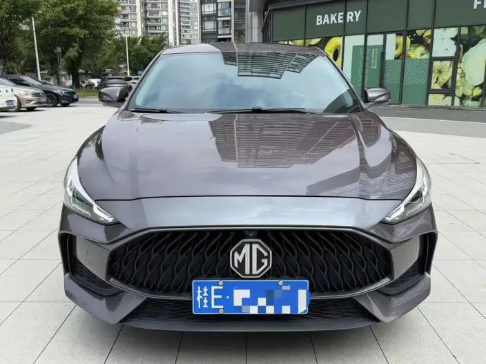 MG5 2021 Model Facelift 180DVVT CVT Youth Deluxe Edition – фото 2