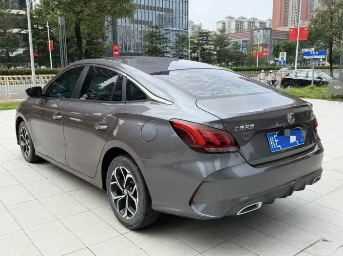 MG5 2021 Model Facelift 180DVVT CVT Youth Deluxe Edition – фото 4