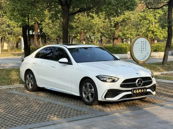 Mercedes-Benz C-Class 2022 Model Facelift C 200 L Sports Edition – фото 3