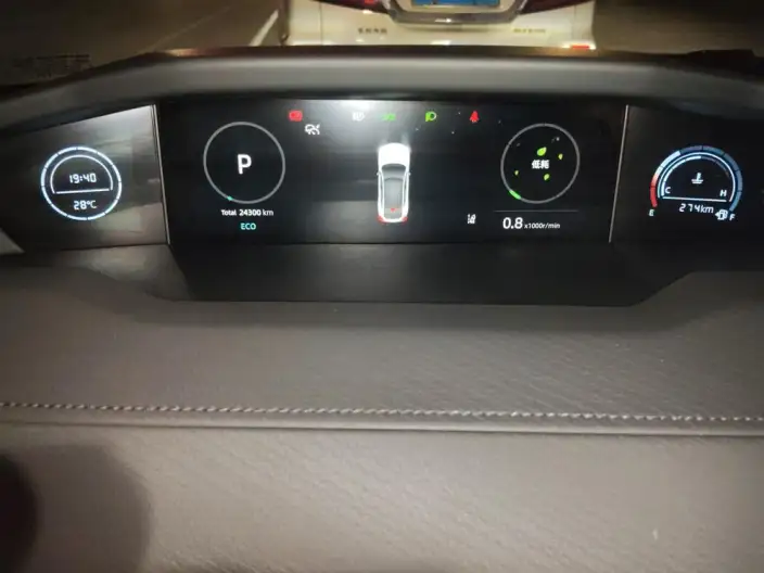 Changan UNI-V 2024 Model 1.5T High Power Edition – фото 6