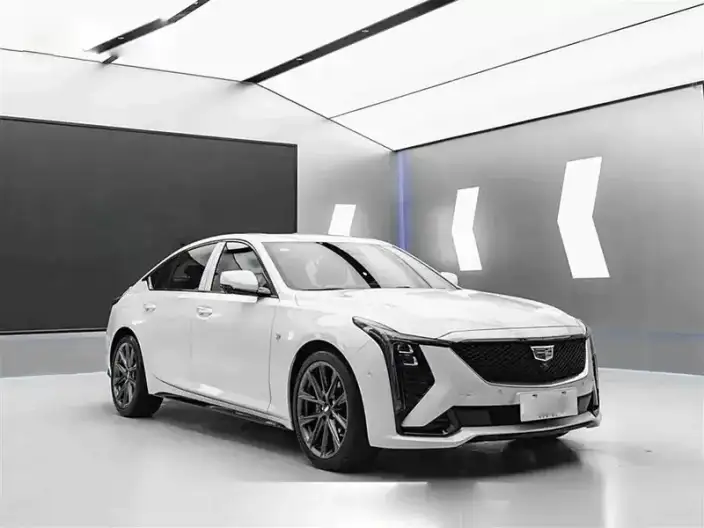 Cadillac CT5 2025 Model 28T Lincoln Town Sports Edition